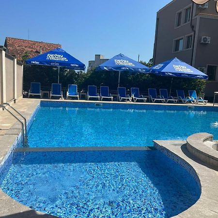 Vemara City Boutique Hotel-Free Parking Varna Exterior photo
